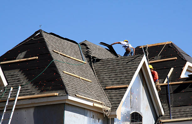 Best Roof Gutter Cleaning  in Burlingame, CA